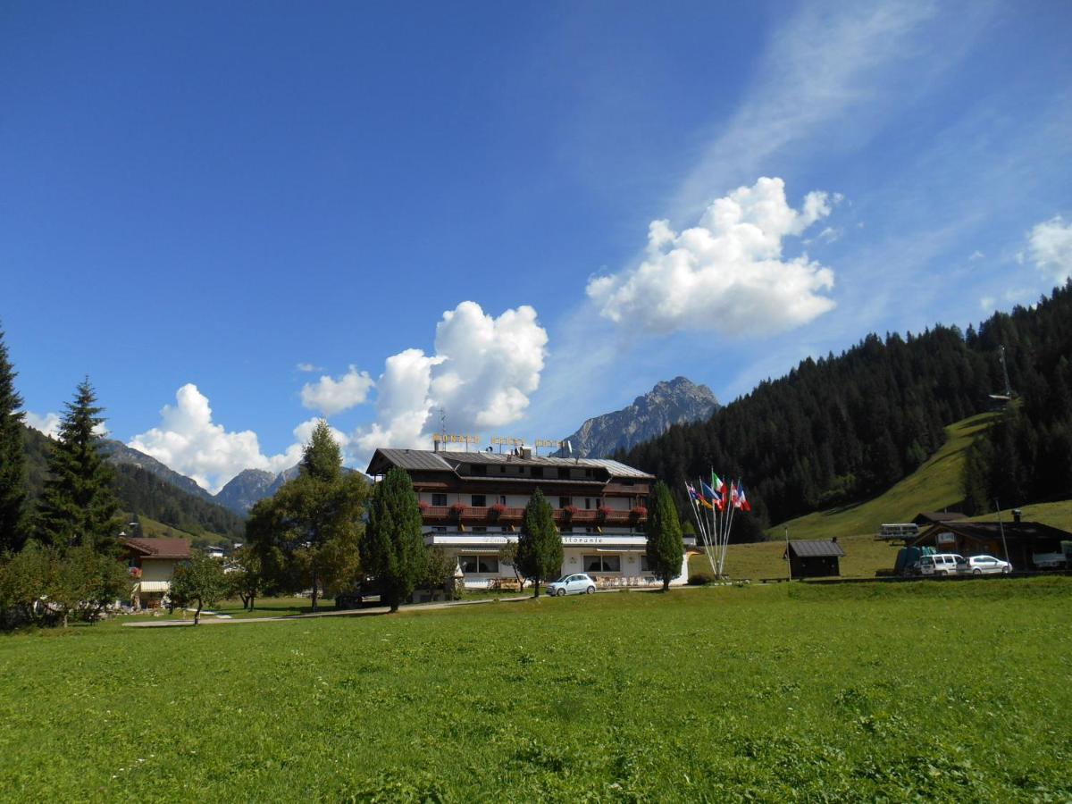 Monaco Sport Hotel Santo Stefano Di Cadore Buitenkant foto